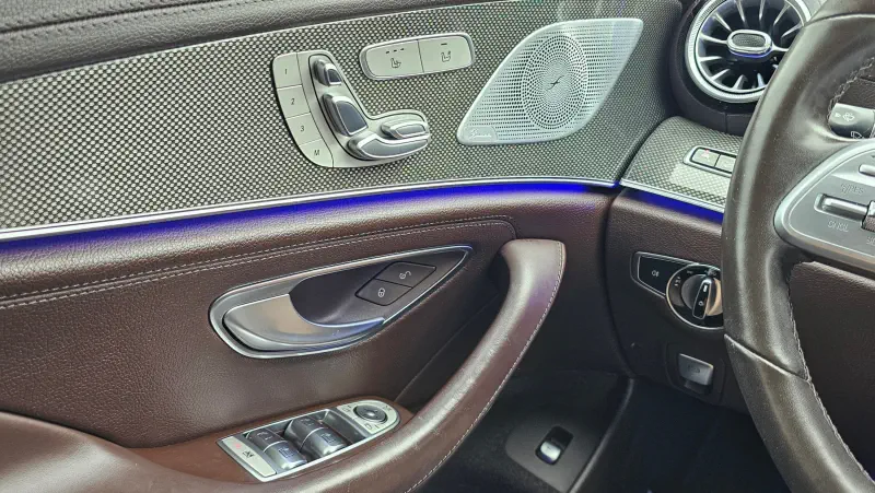 Mercedes-Benz CLS-Class