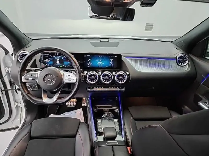 Mercedes-Benz EQA