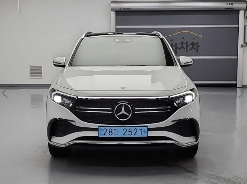 Mercedes-Benz EQA