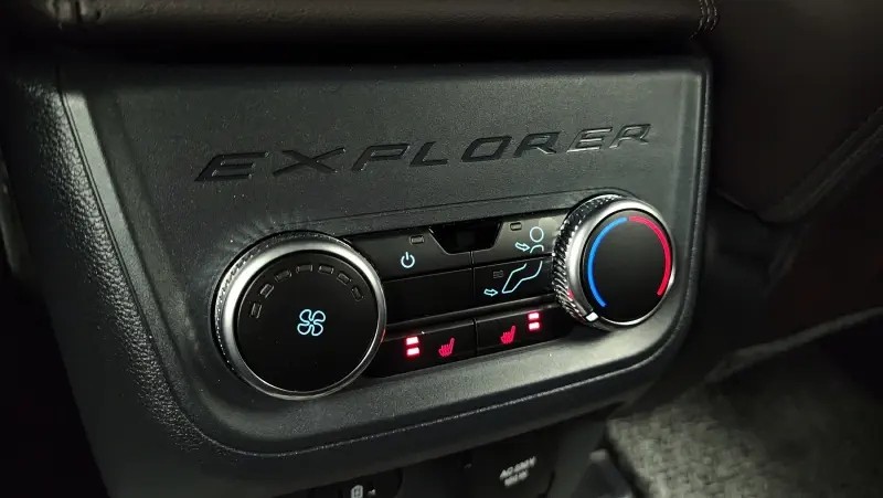 Ford Explorer