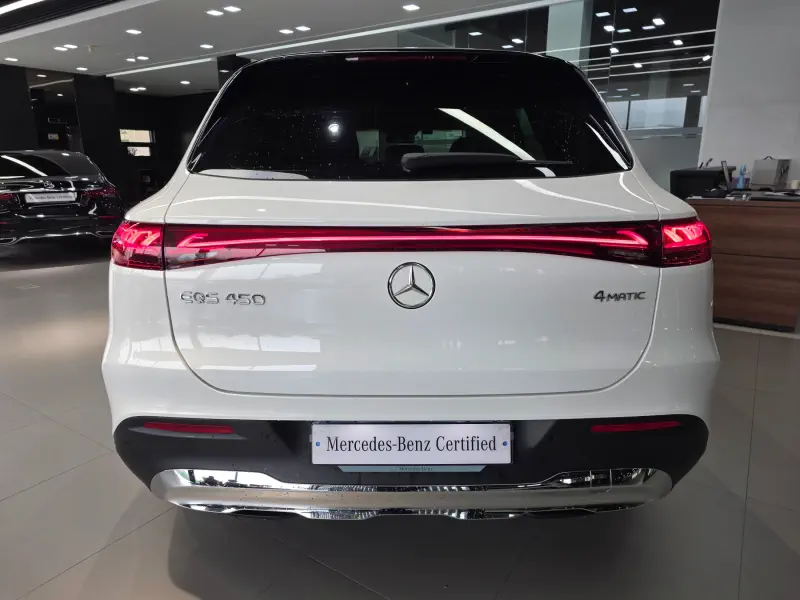 Mercedes-Benz EQS SUV