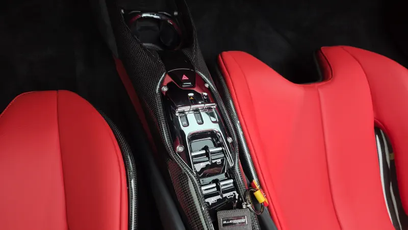 Ferrari 296