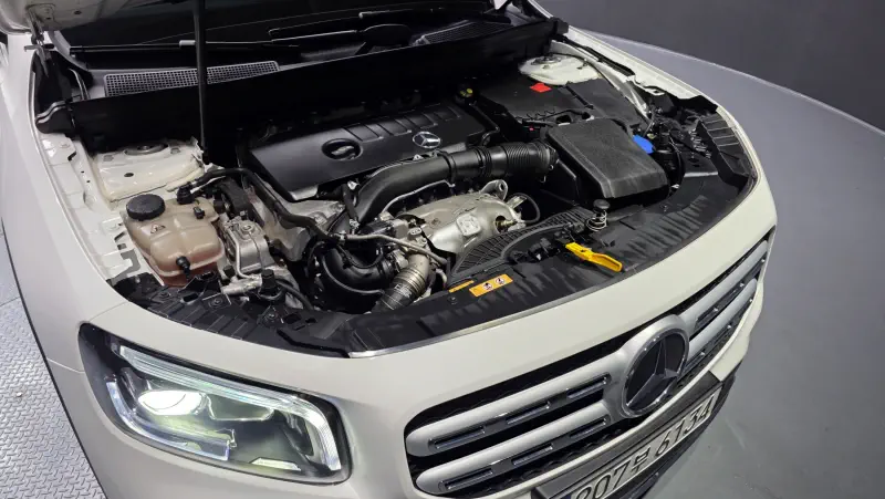Mercedes-Benz GLB-Class