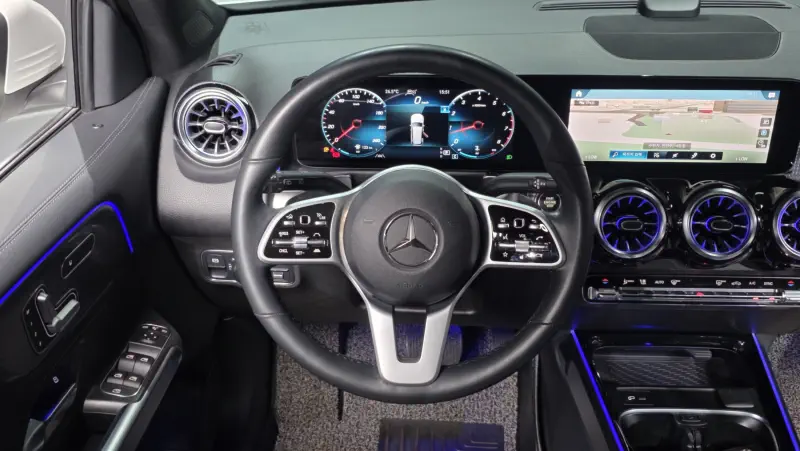 Mercedes-Benz GLB-Class