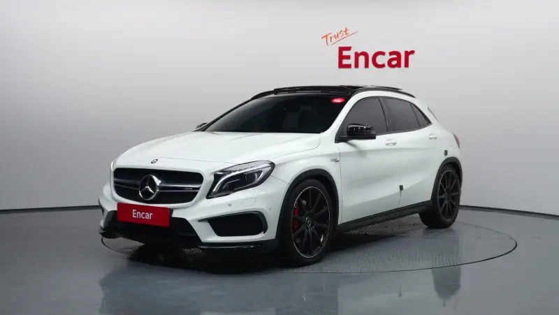 Mercedes-Benz GLA-Class