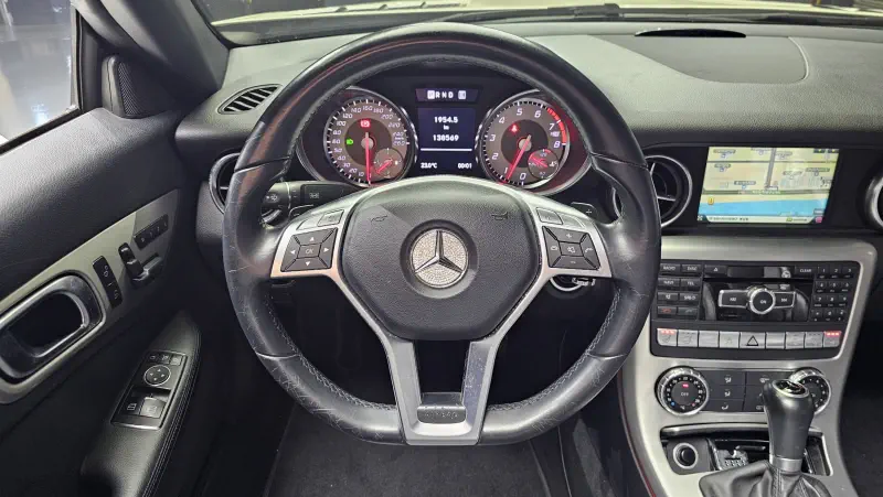 Mercedes-Benz SLK-Class