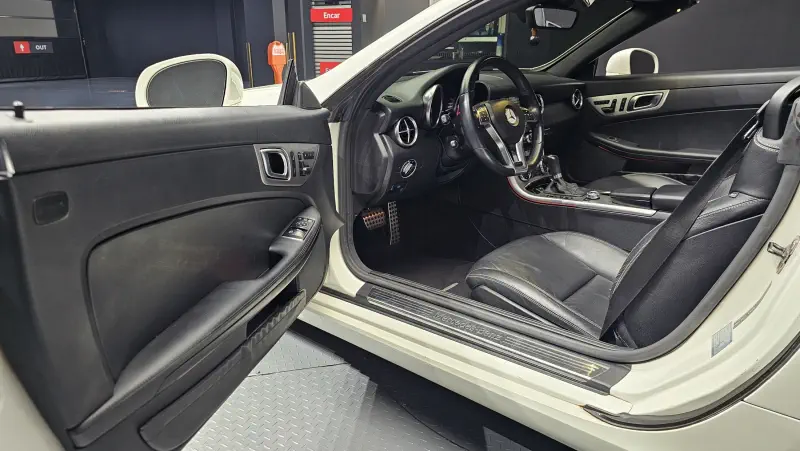 Mercedes-Benz SLK-Class