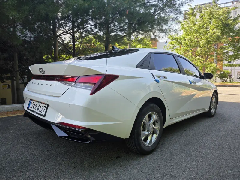 Hyundai AVANTE