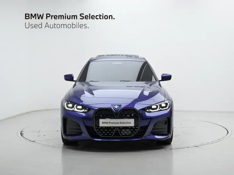 BMW i4