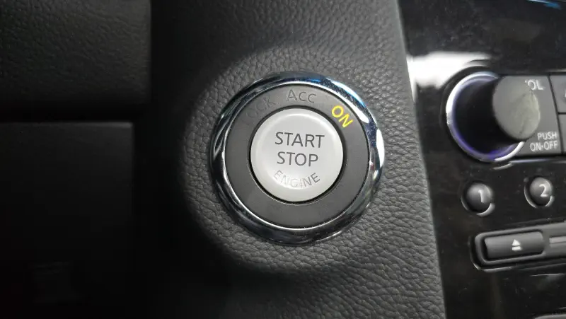 Infiniti QX70