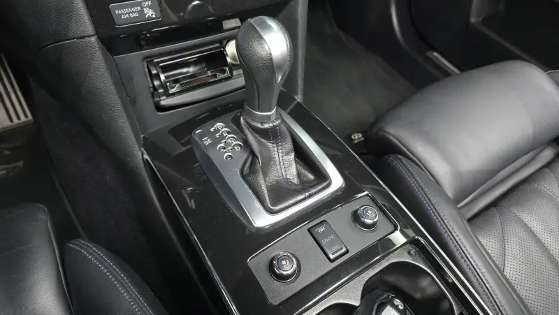 Infiniti QX70