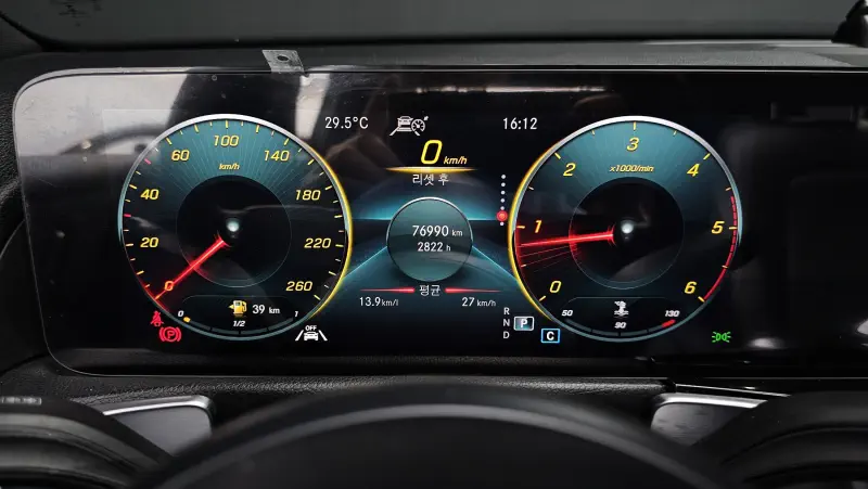 Mercedes-Benz GLB-Class