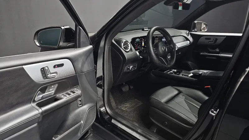 Mercedes-Benz GLB-Class