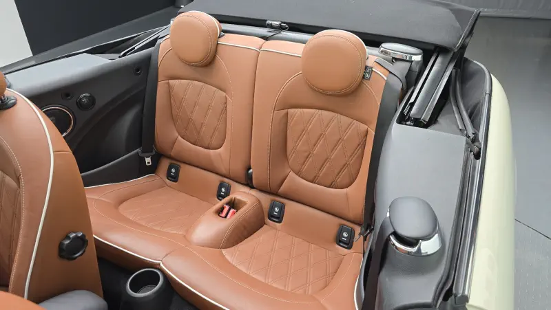 MINI Cabrio