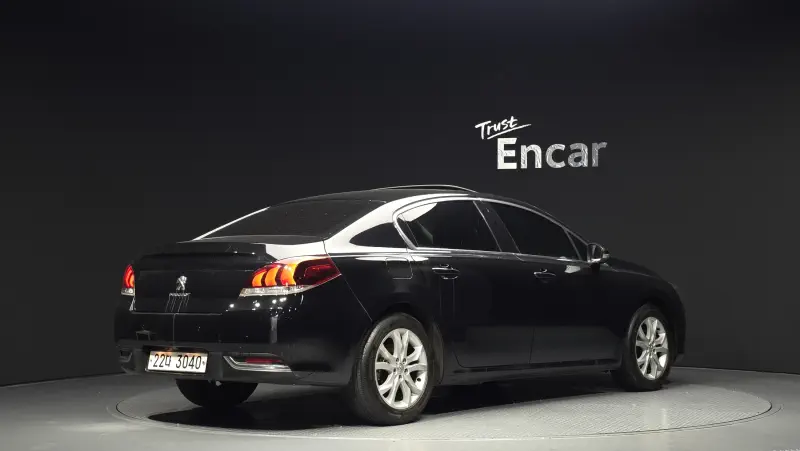 Peugeot 508