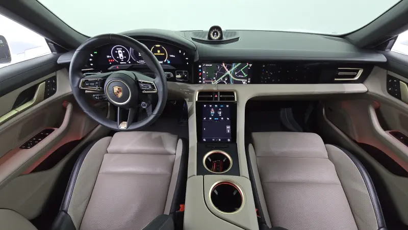 Porsche Taycan