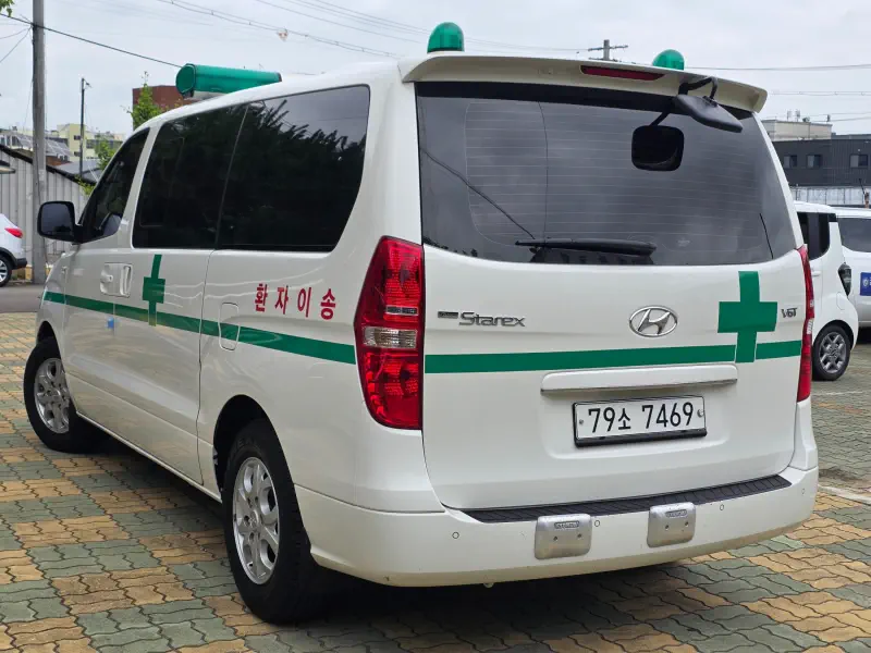 Hyundai Grand Starex