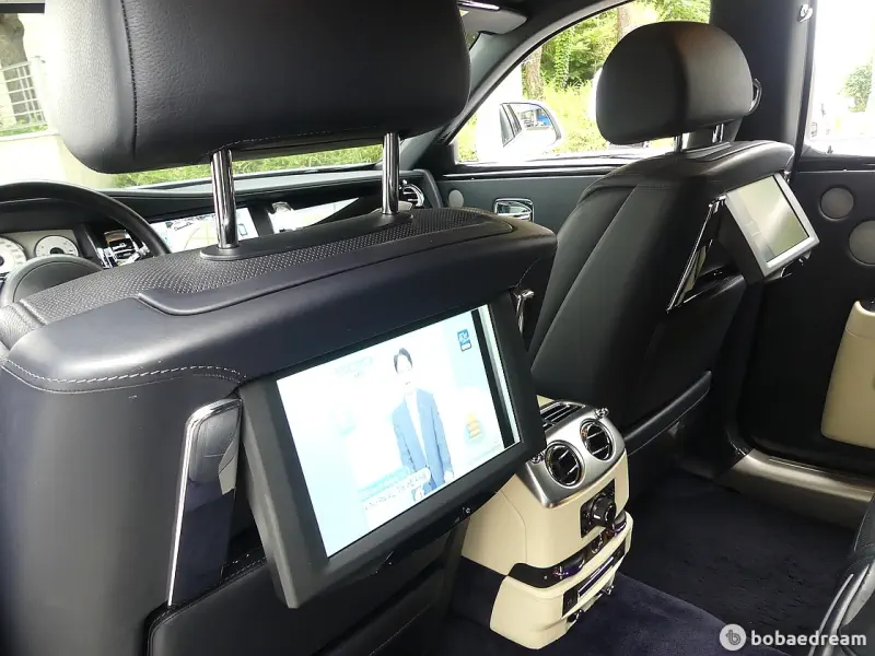 Rolls-Royce GHOST