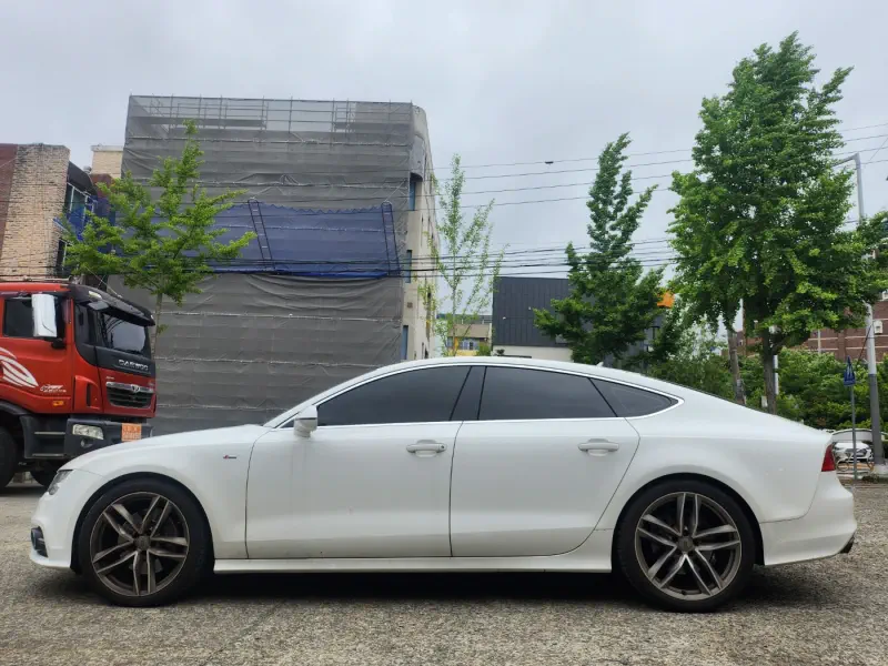 Audi A7