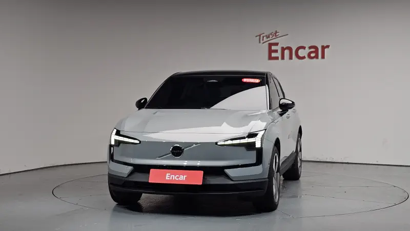 Volvo EX30