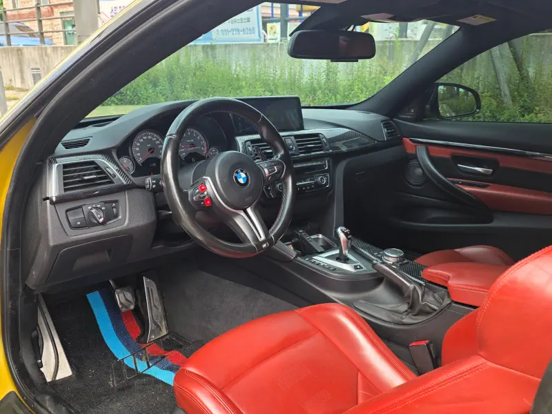 BMW M4