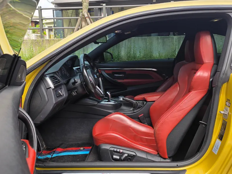 BMW M4