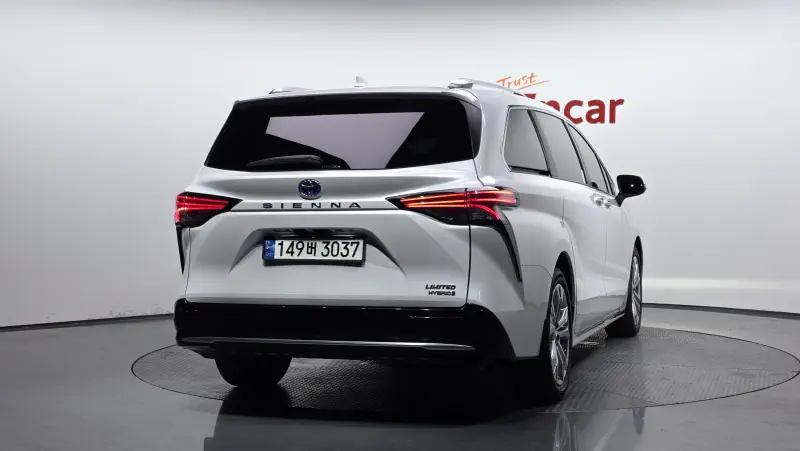 Toyota Sienna