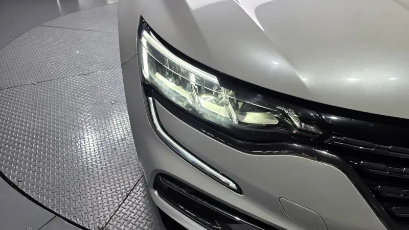 Renault Samsung SM6