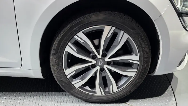 Renault Samsung SM6