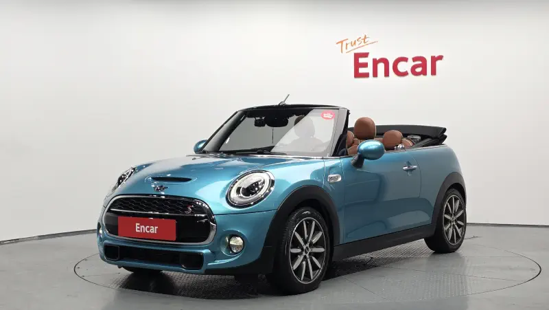 MINI Cabrio