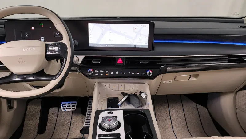 Kia K8