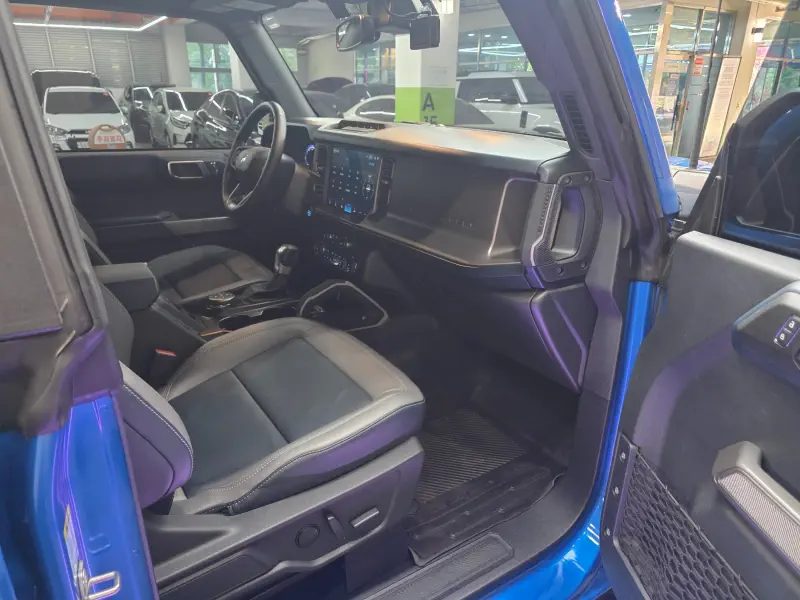 Ford Bronco