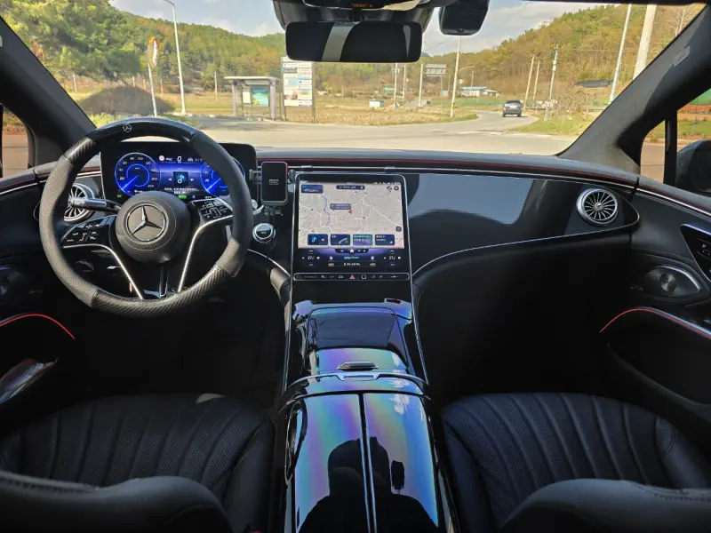 Mercedes-Benz EQS