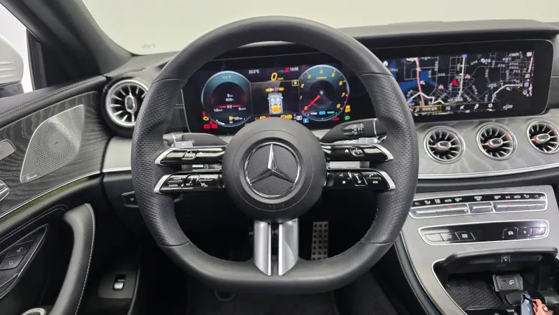 Mercedes-Benz CLS-Class