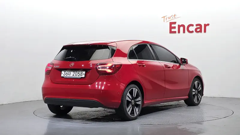 Mercedes-Benz A-Class