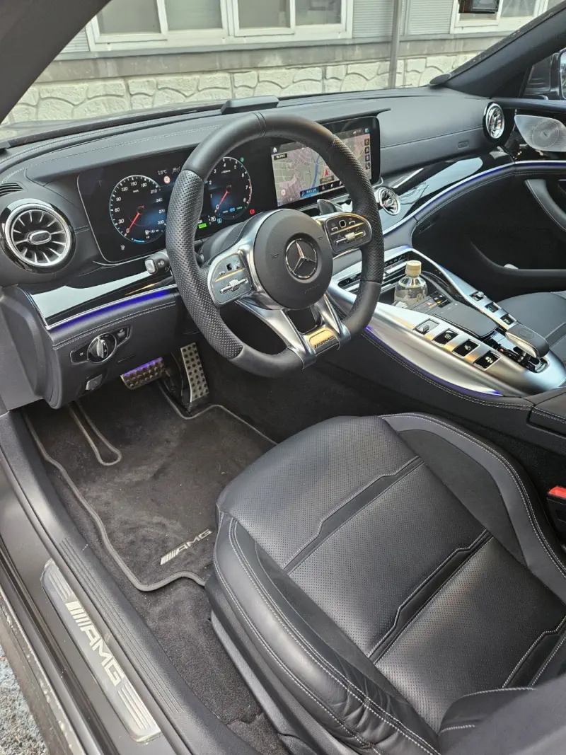 Mercedes-Benz AMG GT