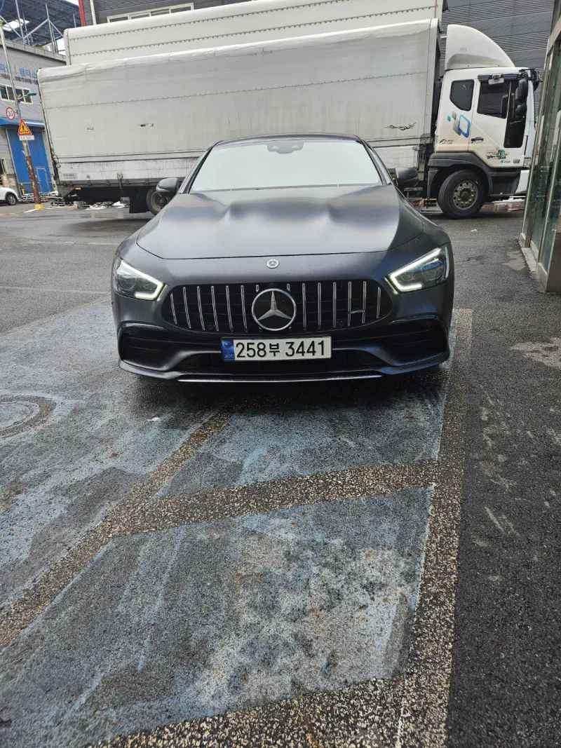 Mercedes-Benz AMG GT