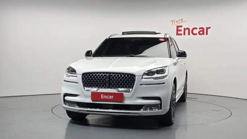 Lincoln Aviator