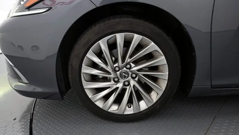 Lexus ES300h