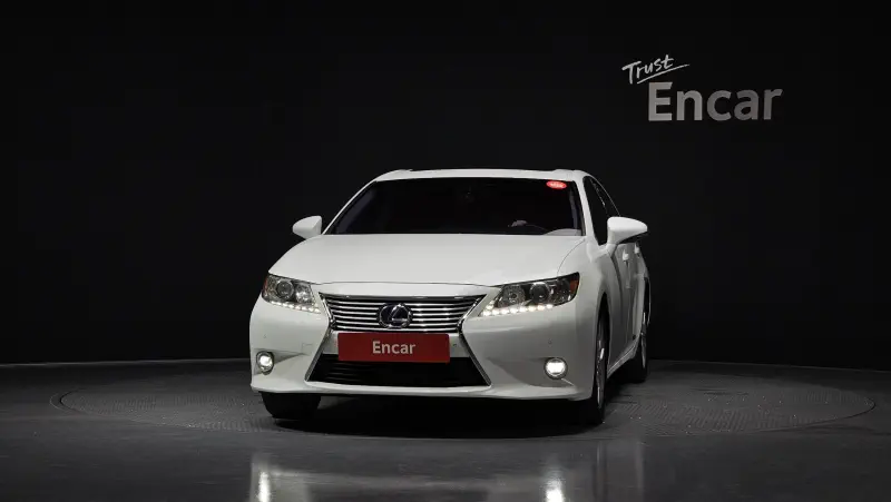 Lexus ES300h