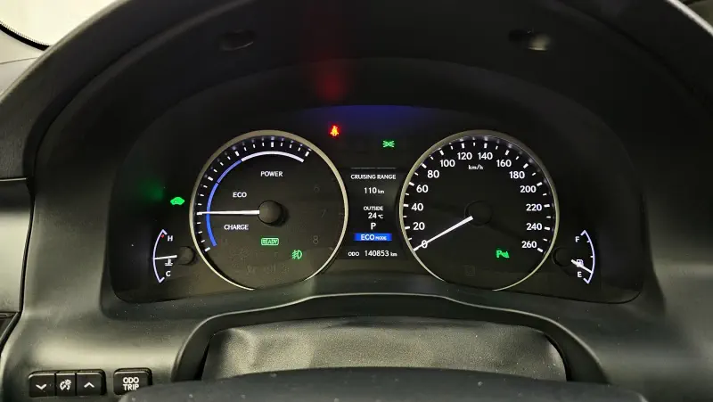Lexus ES300h