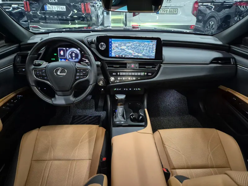 Lexus ES300h