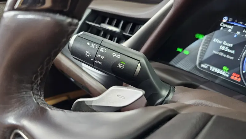 Lexus ES300h