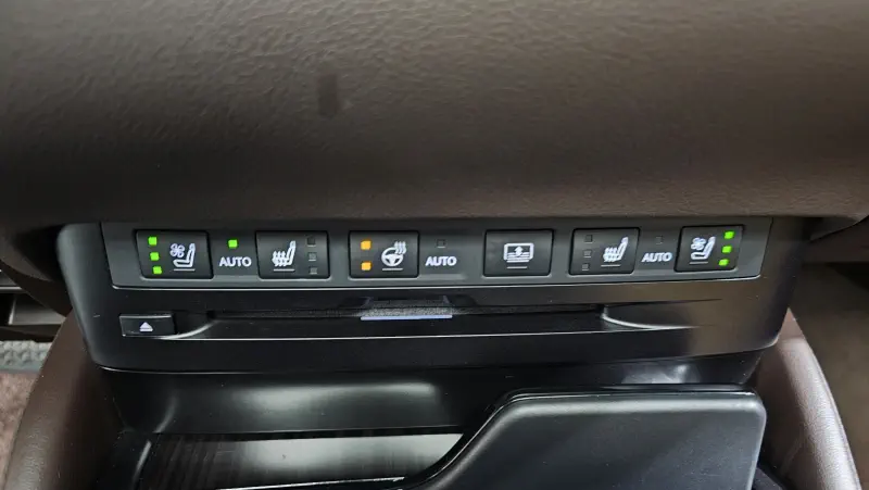 Lexus ES300h