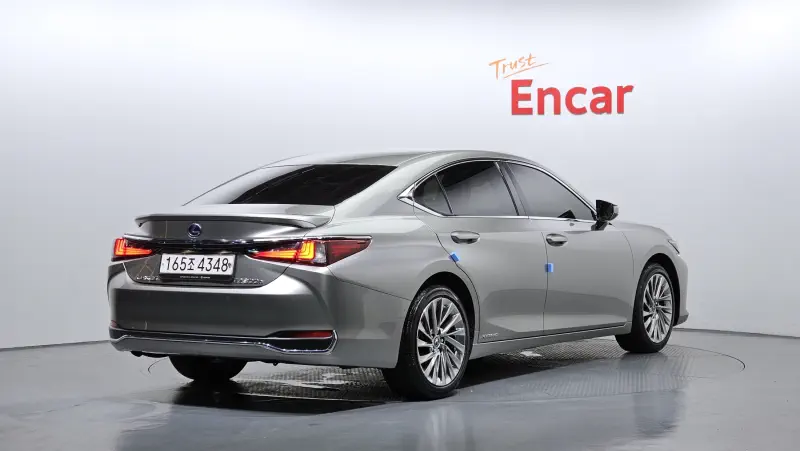 Lexus ES300h