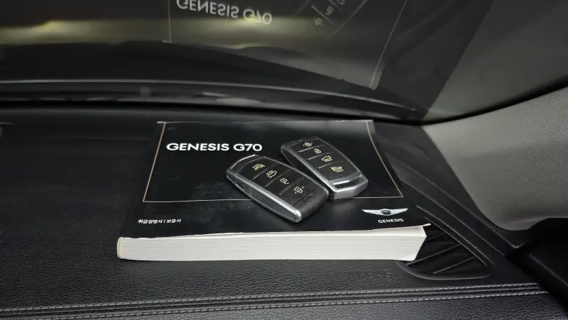 Genesis G70