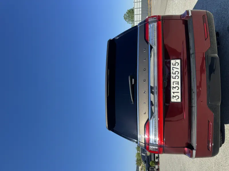 Lincoln Navigator