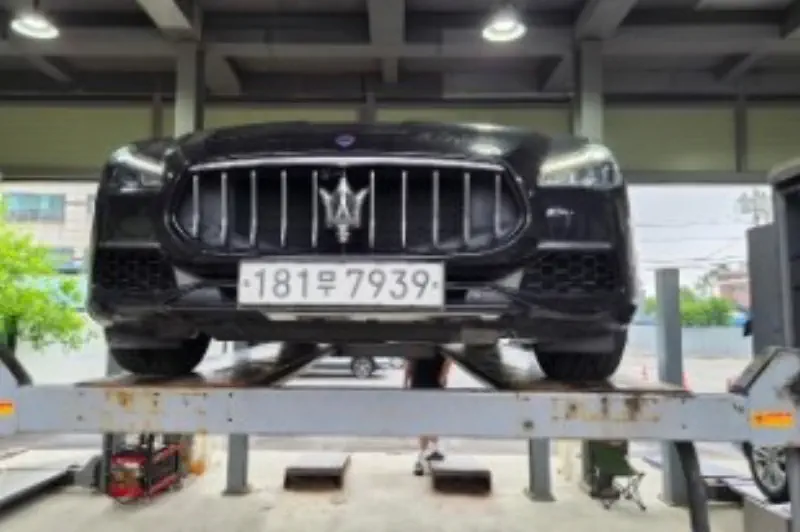 Maserati Quattroporte