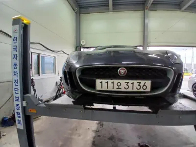 Jaguar F-Type