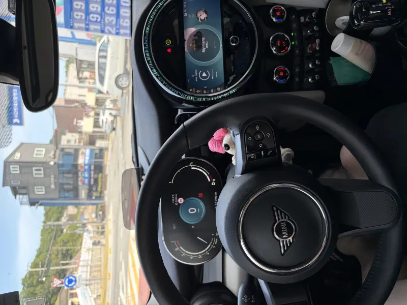 MINI Hatch